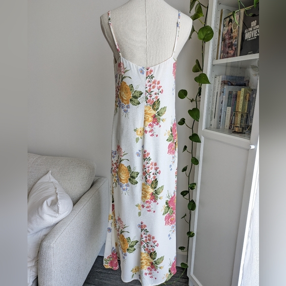 Reformation Boston Midi Dress Bouquet - Picture 5 of 7